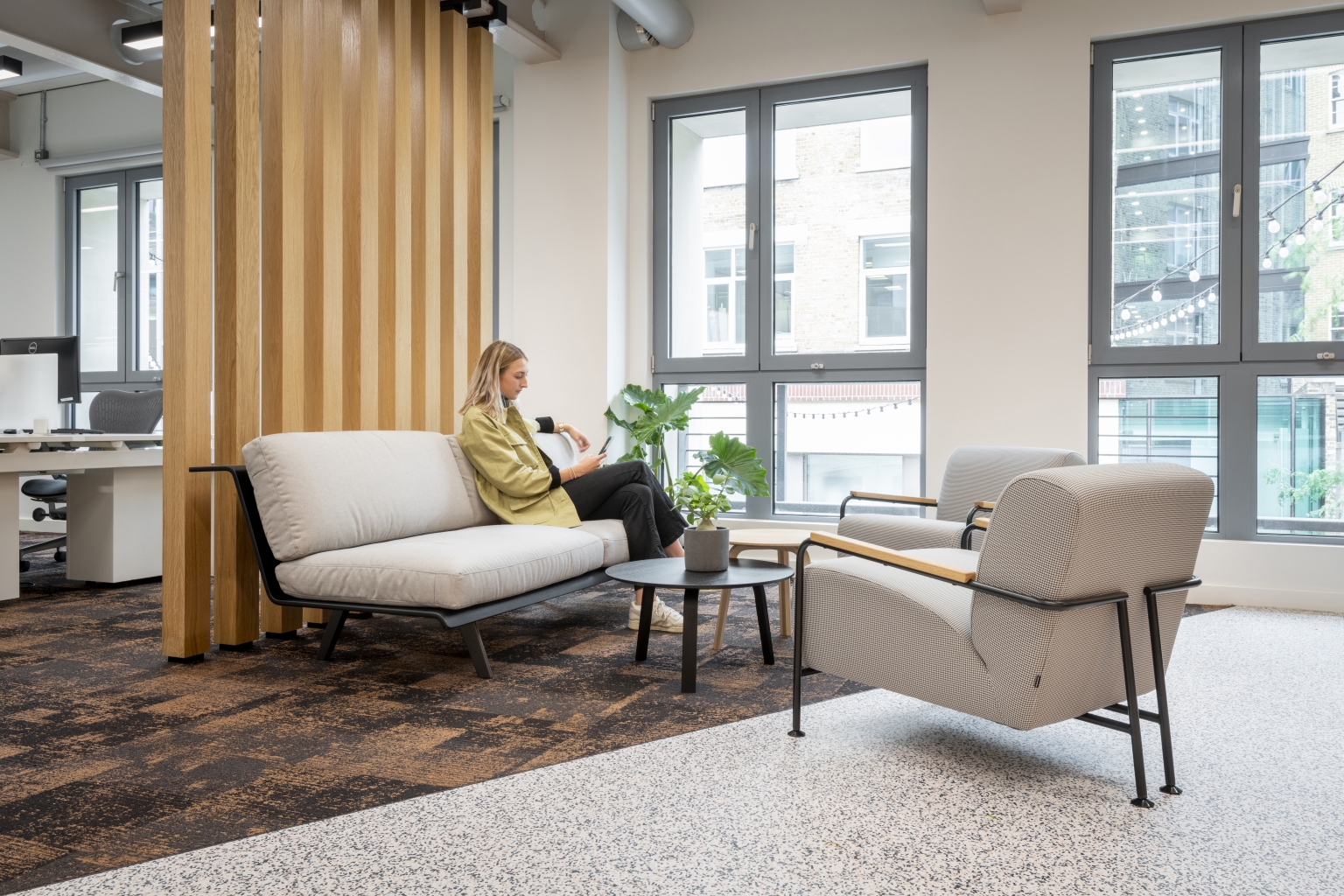 Office space quiet zone to maximise employee productivity