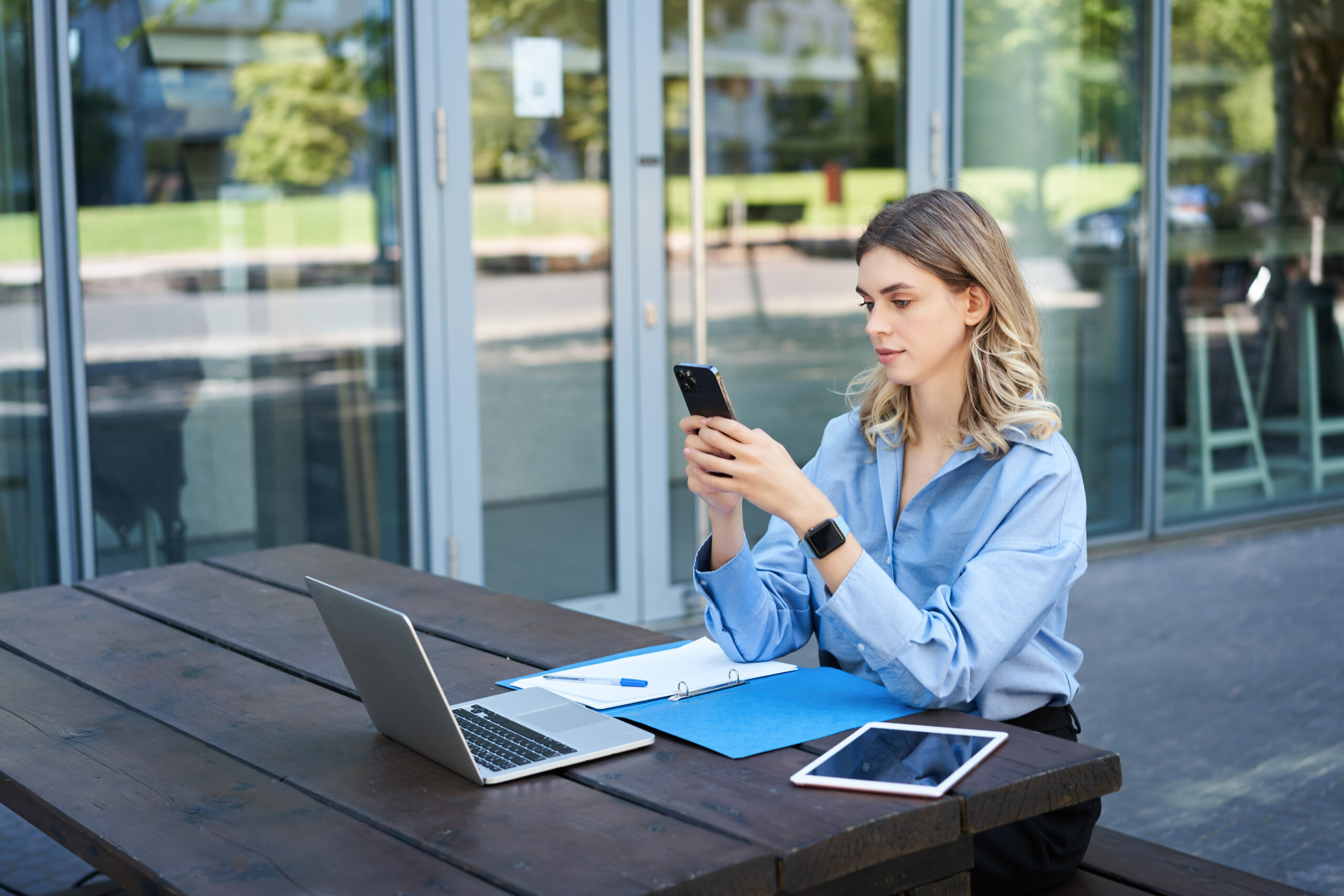 working in outdoor office space